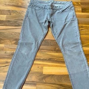 Express gray jeans!